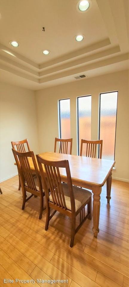 2038 Imperial Ave - Photo 2 of 50