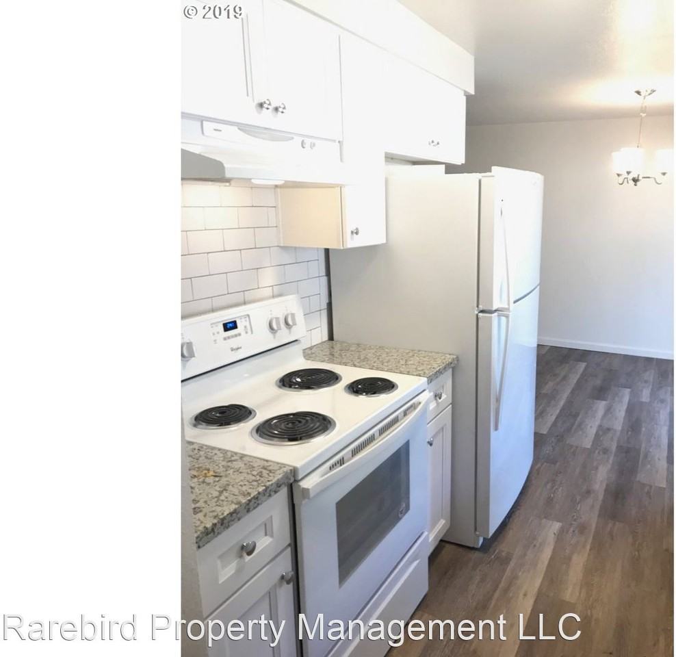 15 Se 62nd Ave - Photo 2 of 11