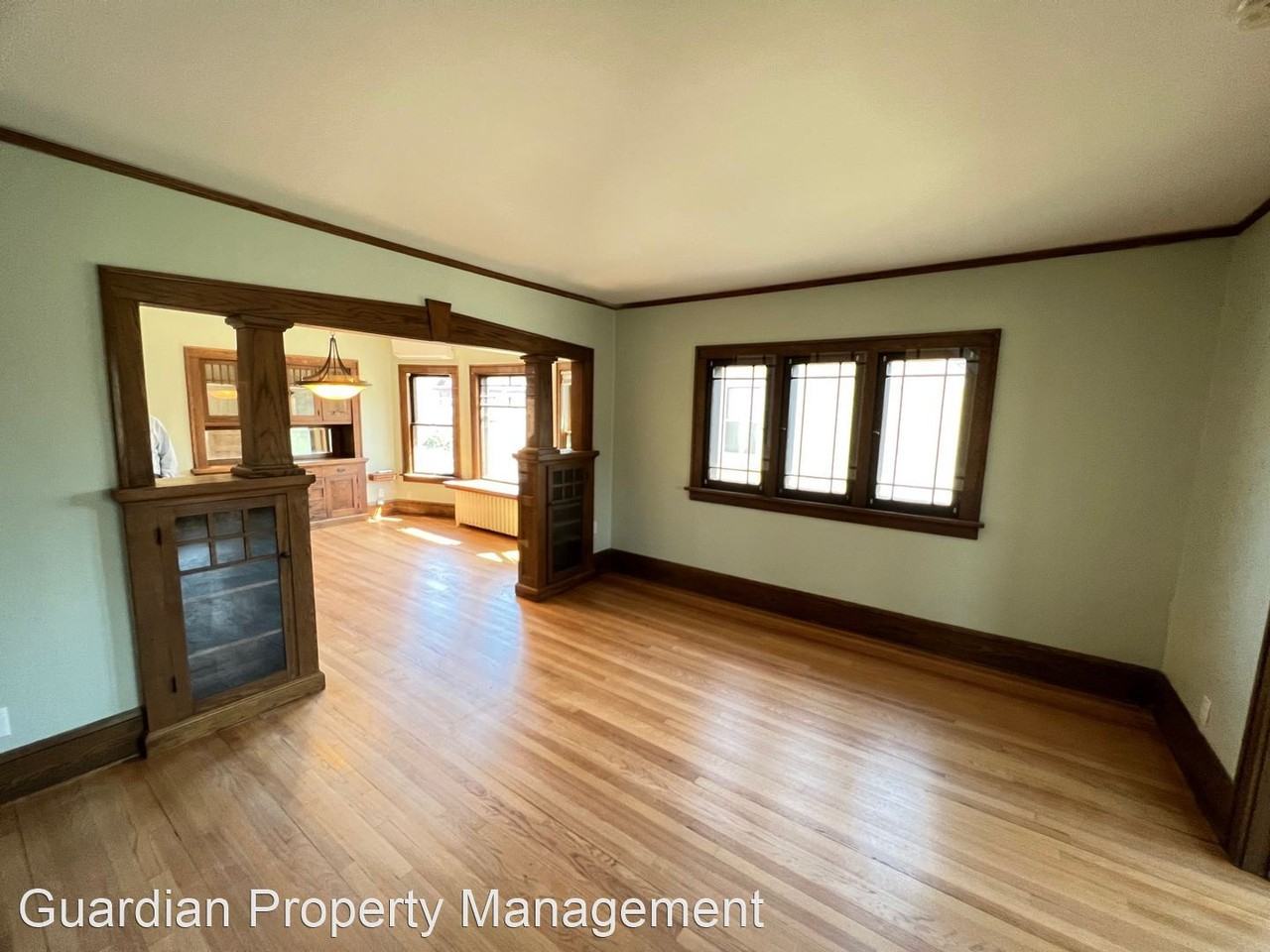 104-106 Snelling Avenue North - Photo 2 of 16