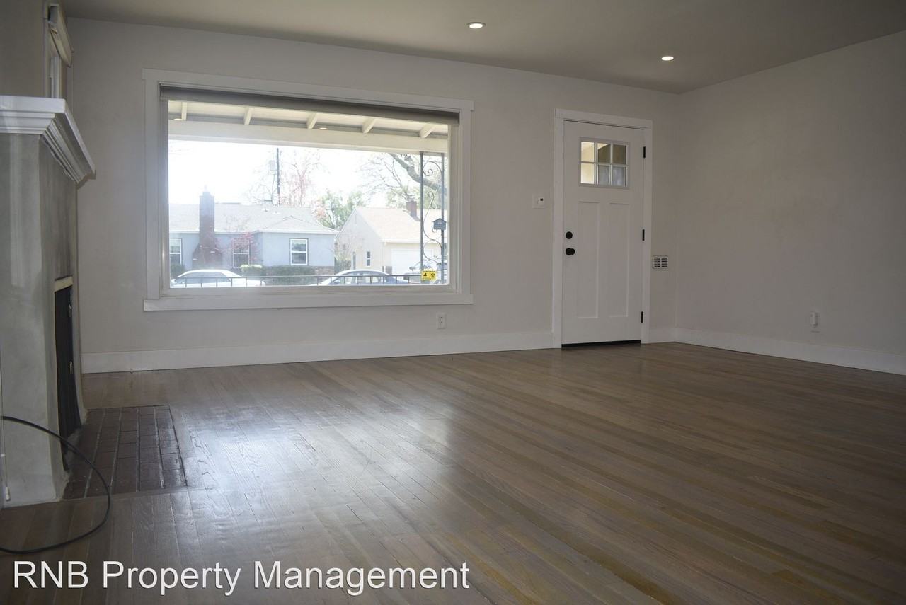 6031 Tahoe Way - Photo 3 of 12