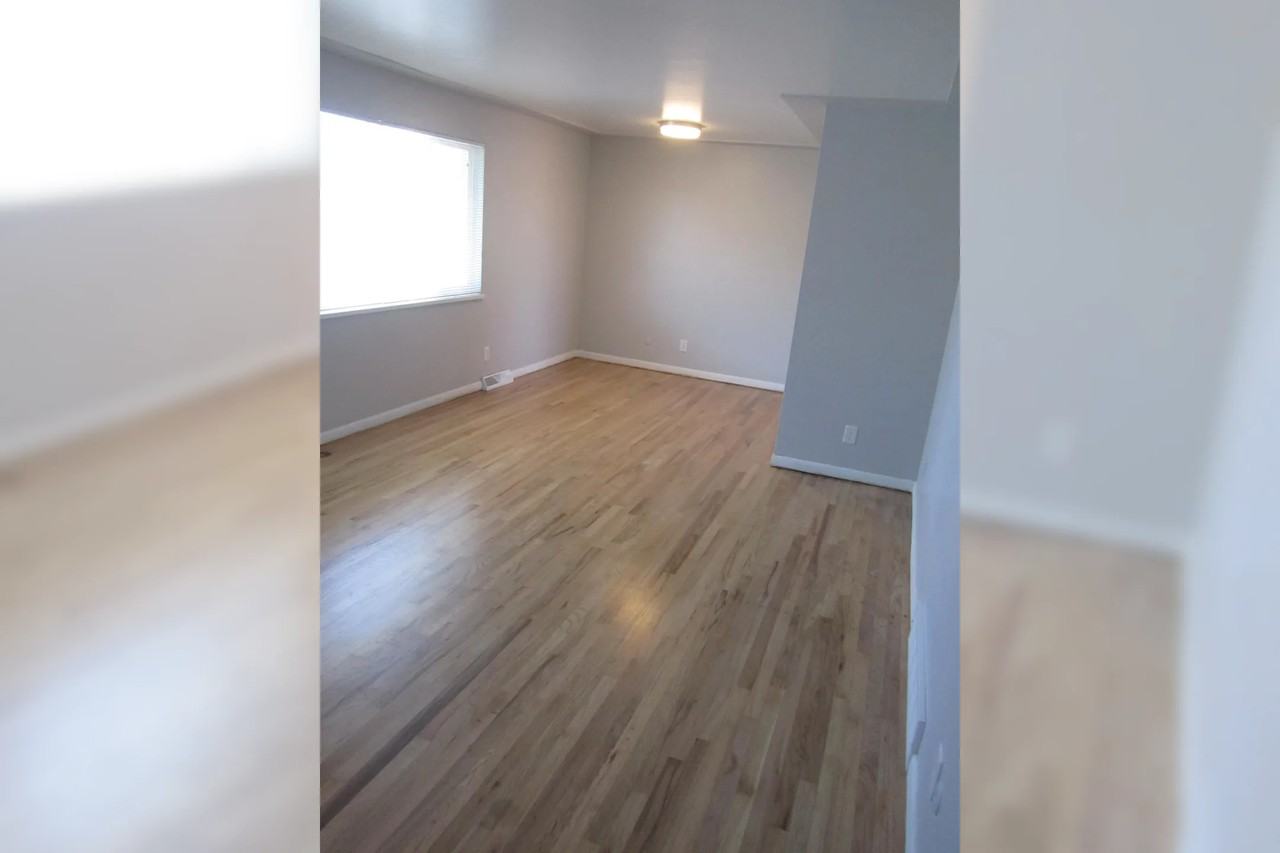 2311 Peoria St - Photo 2 of 15