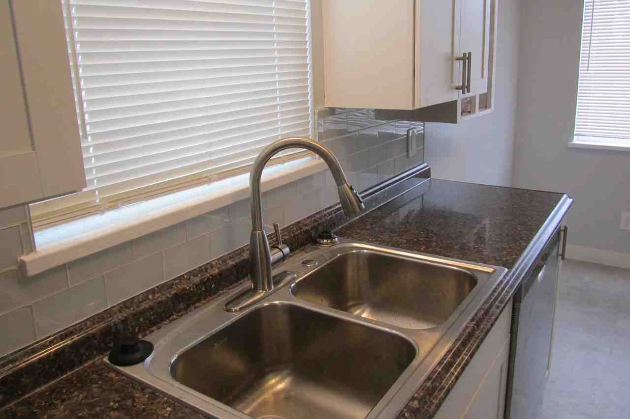 2311 Peoria St - Photo 3 of 15