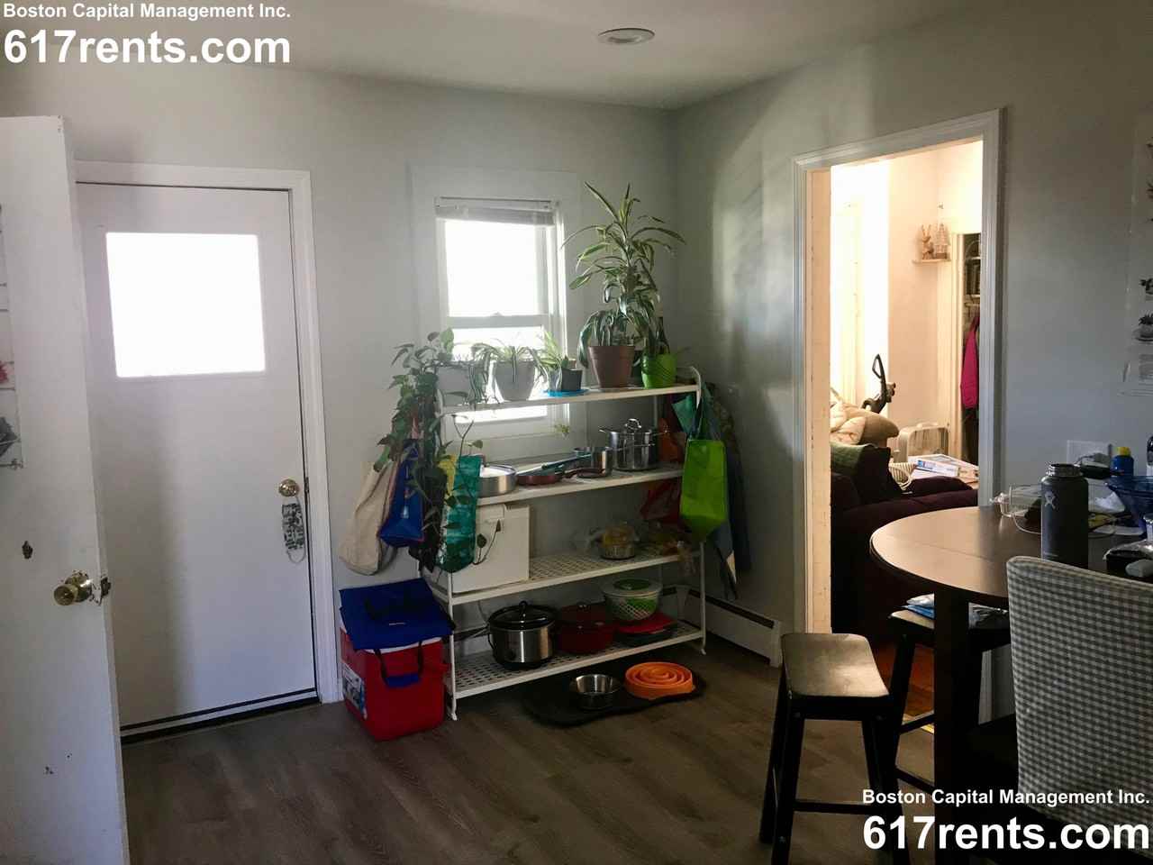 10 Quincy St #2 - Photo 3 of 14