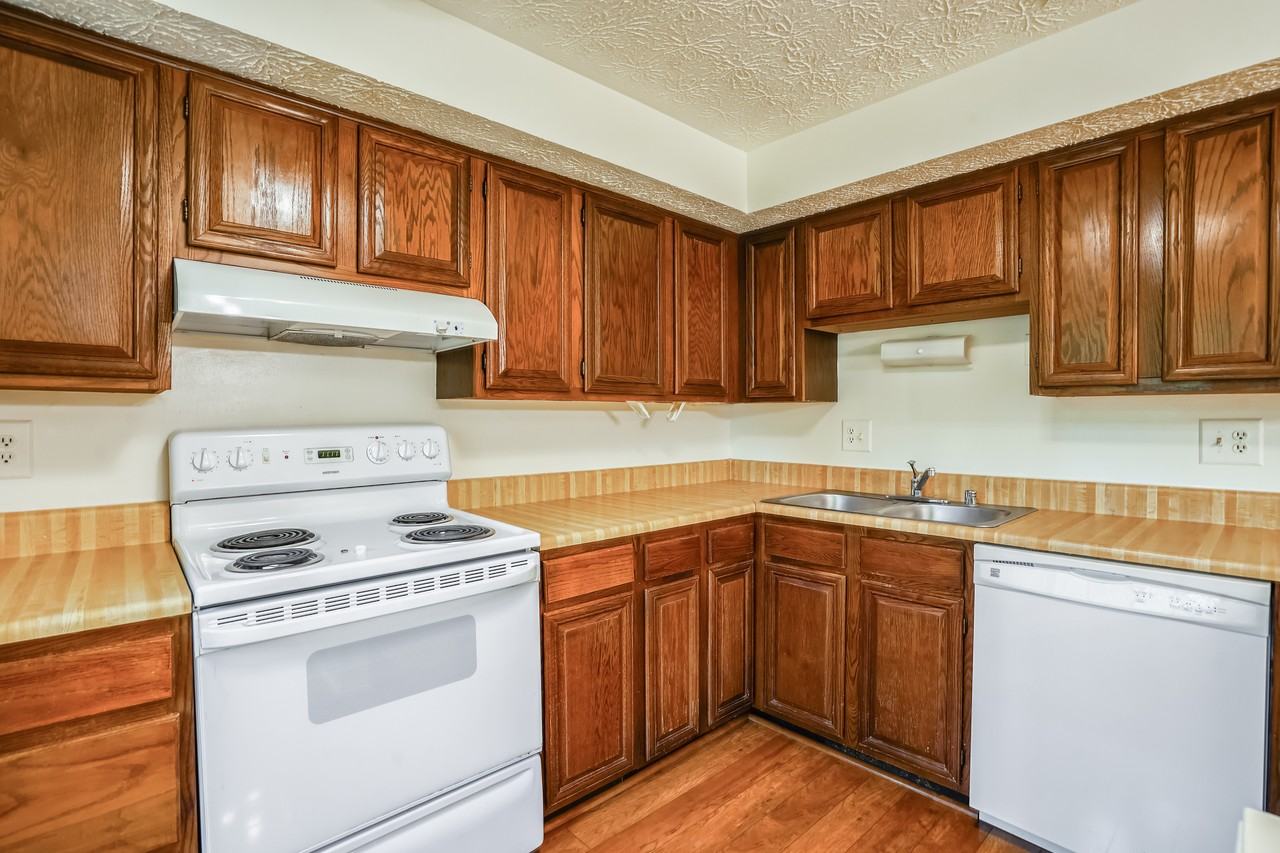 11504 Ivy Bush Ct - Photo 5 of 29