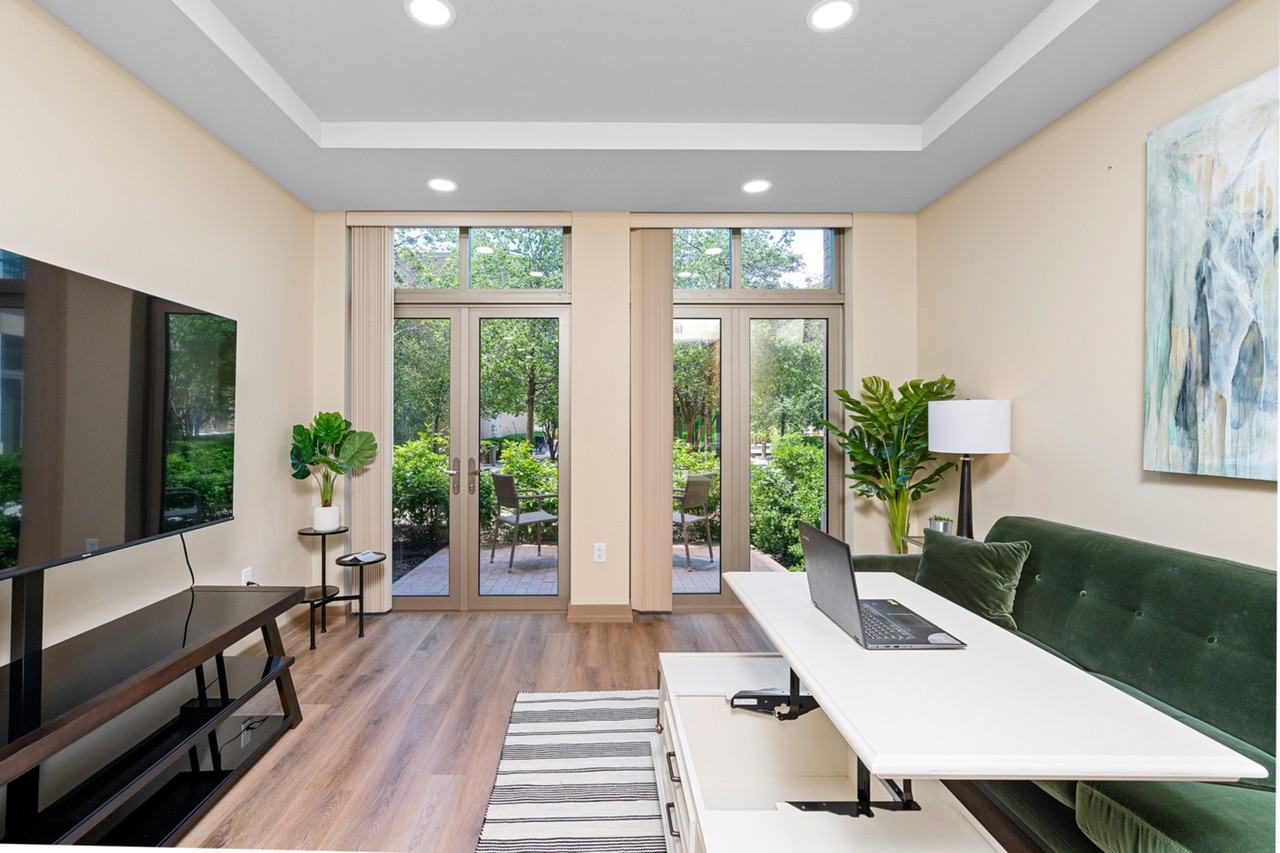 380 S Main St #380 - Photo 3 of 10