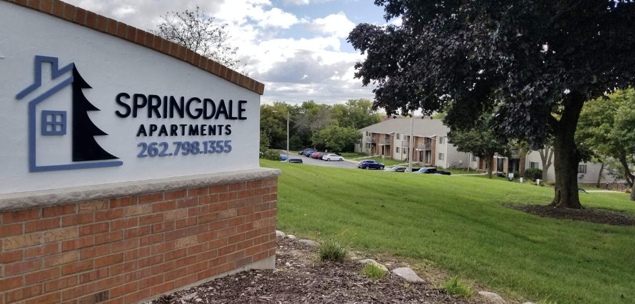 Springdale Apartments 2415 Springdale Rd, Waukesha, WI 53186 Zumper