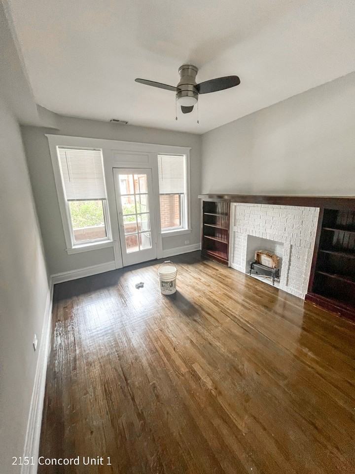 2151-57 W. Concord Pl. - Photo 3 of 5