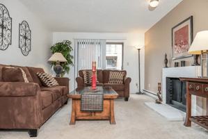 featured image of 702 W Casino Rd