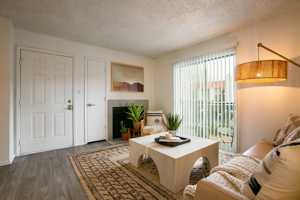 featured image of 6000 Montano Plaza Dr Nw