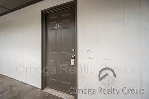 featured image of 3328 Meridian St N #211