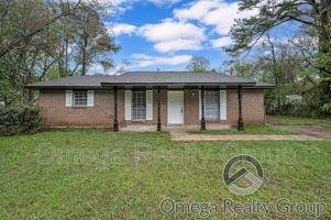 featured image of 217 Clubview Dr