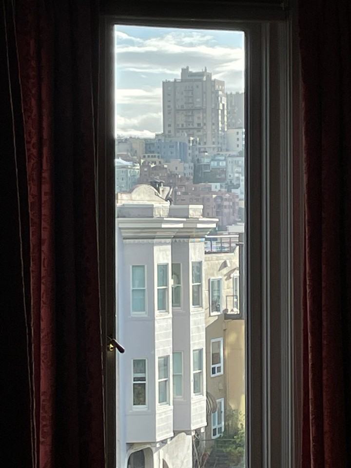 408 Lombard St - Photo 5 of 35