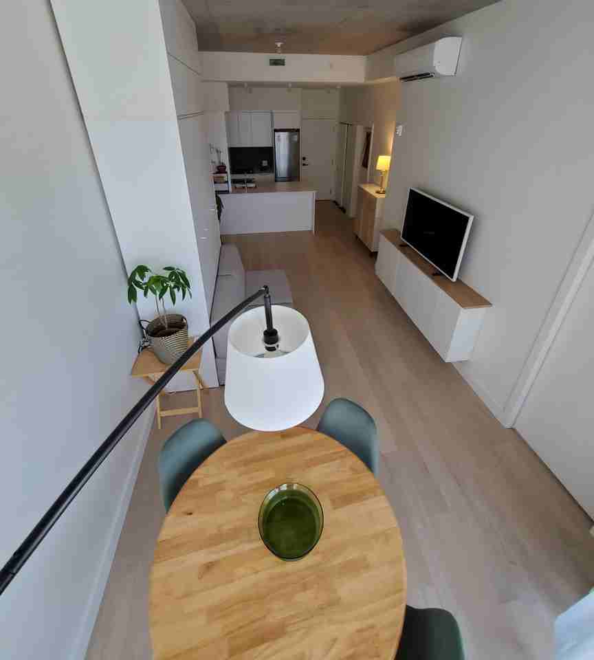 1550 Rue des Bassins #110