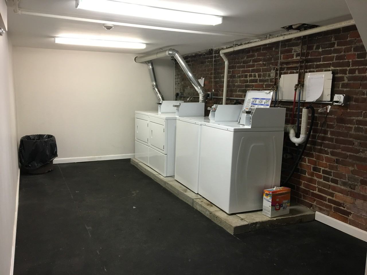 Willow St. & Cambridge St. #114-03 - Photo 6 of 7