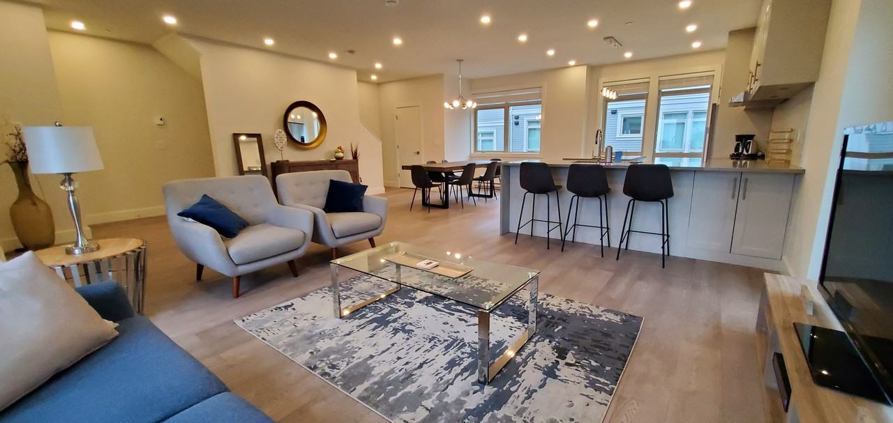 115 West Queens Road