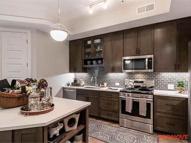 Alastair at Aria Village - Photo 3 of 10