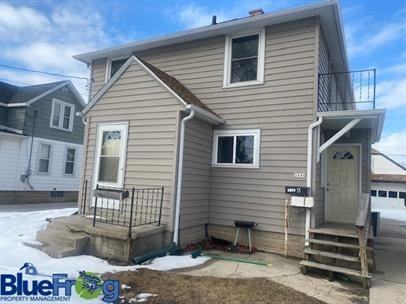 1844 Belmont St - Photo 2 of 2