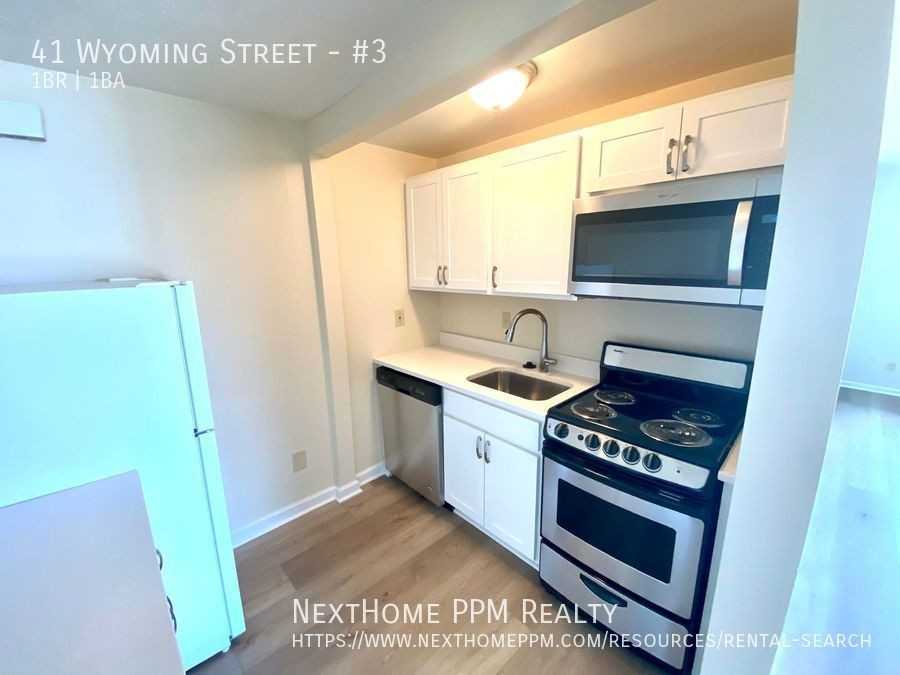 41 Wyoming St #3 - Photo 3 of 15