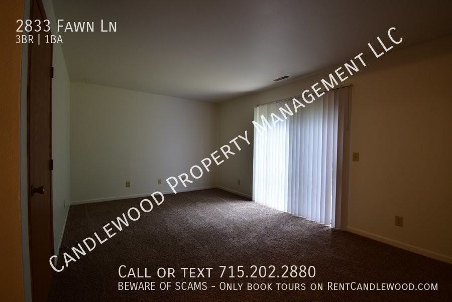 2833 Fawn Ln - Photo 2 of 11