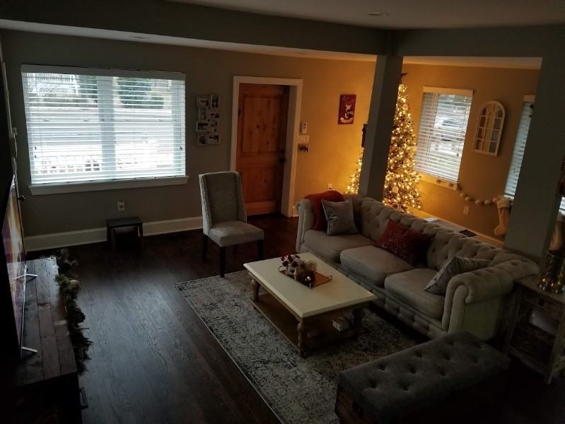 4426 Ord St Ne - Photo 5 of 50