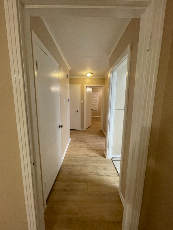 405 Sheridan Ave - Photo 7 of 14