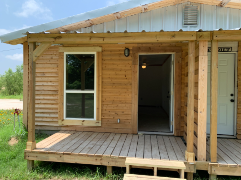 2289 County Road 200 - Photo 2 of 5