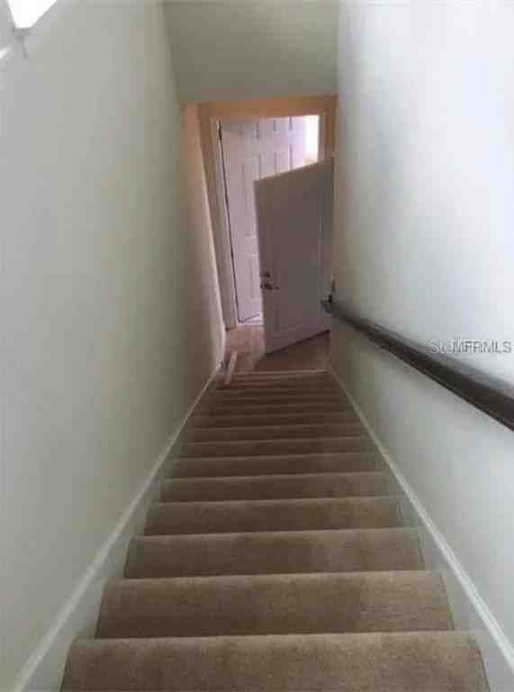 14212 Corrigan Ave - Photo 3 of 14