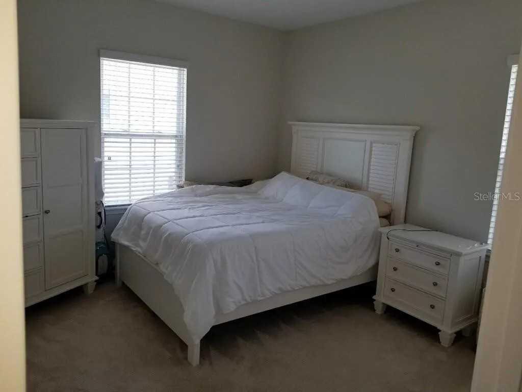 14212 Corrigan Ave - Photo 5 of 14