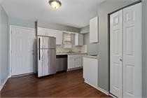 214 Se Wingate St #A - Photo 2 of 7