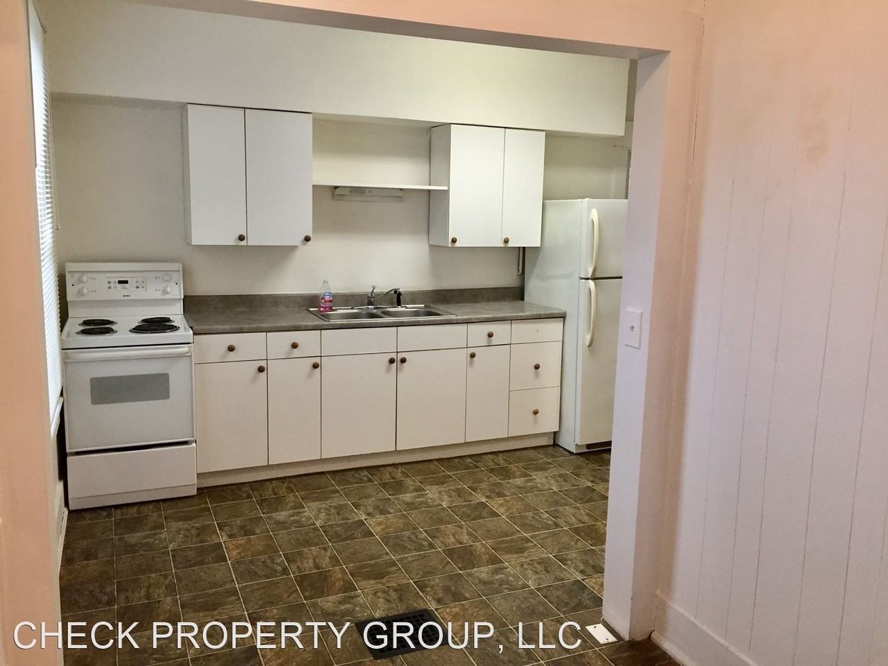 516-518 Magnolia Avenue Duplex - Photo 3 of 18