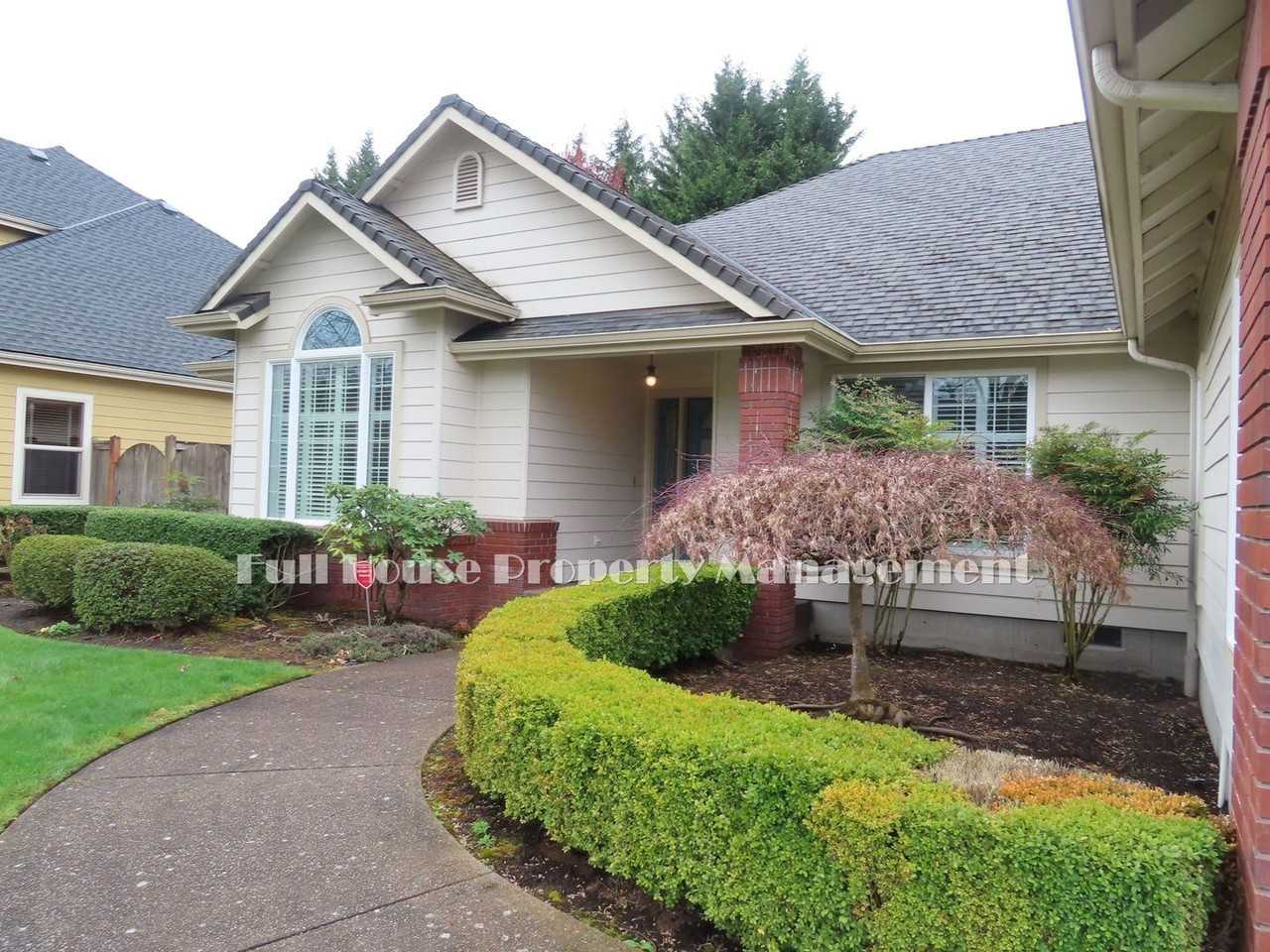 2846 Martinique Ave - Photo 3 of 47