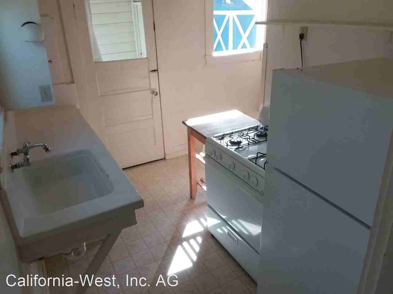 1251-1255 Dolliver/Harloe - Photo 2 of 5