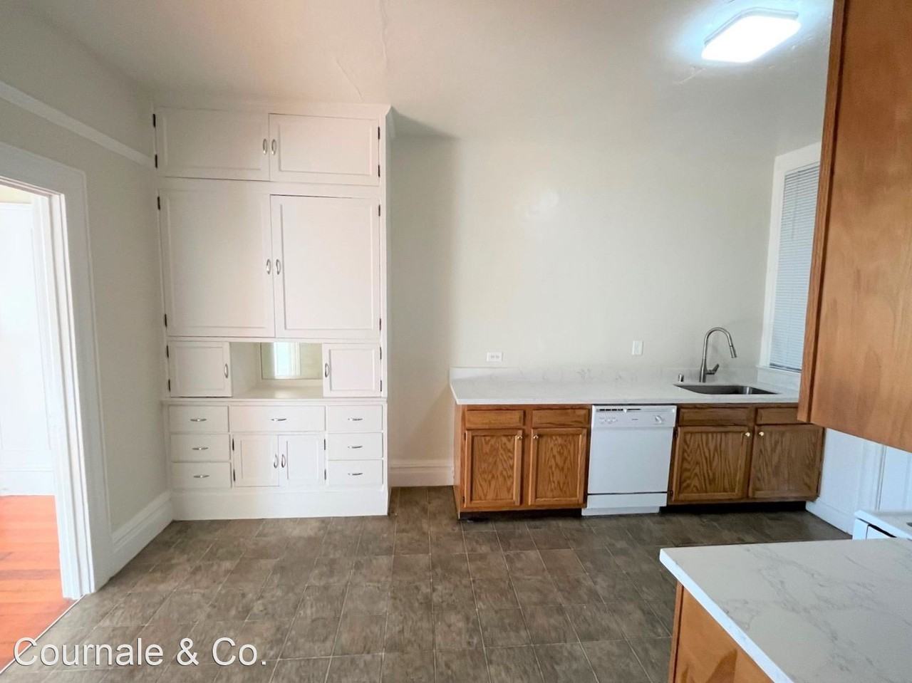 324-328 Baker Street - Photo 3 of 13