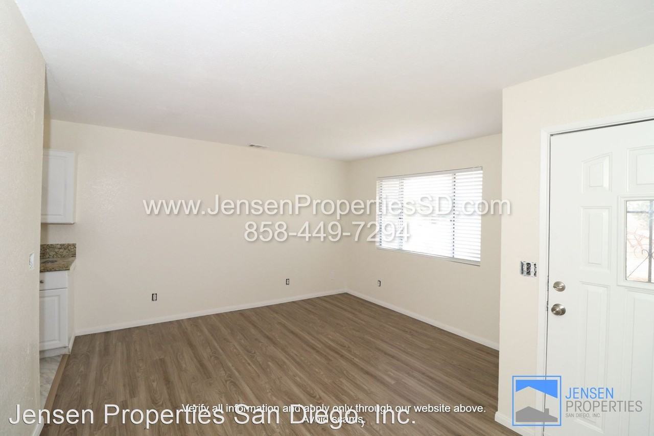 1523 Elm St - Photo 3 of 16