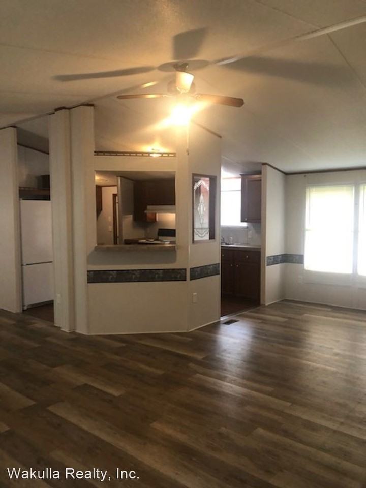 63 Tully Ave - Photo 3 of 9