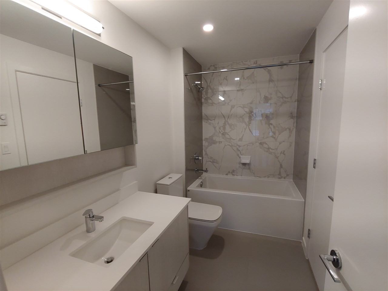 621 Regan Avenue - Photo 4 of 7