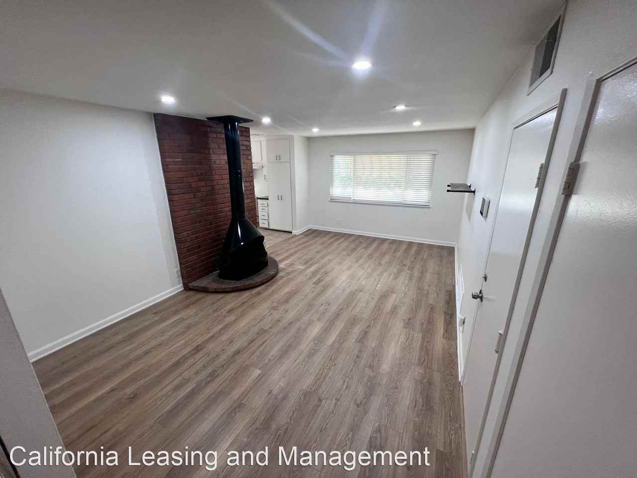 23047 Garzota Dr - Photo 2 of 13