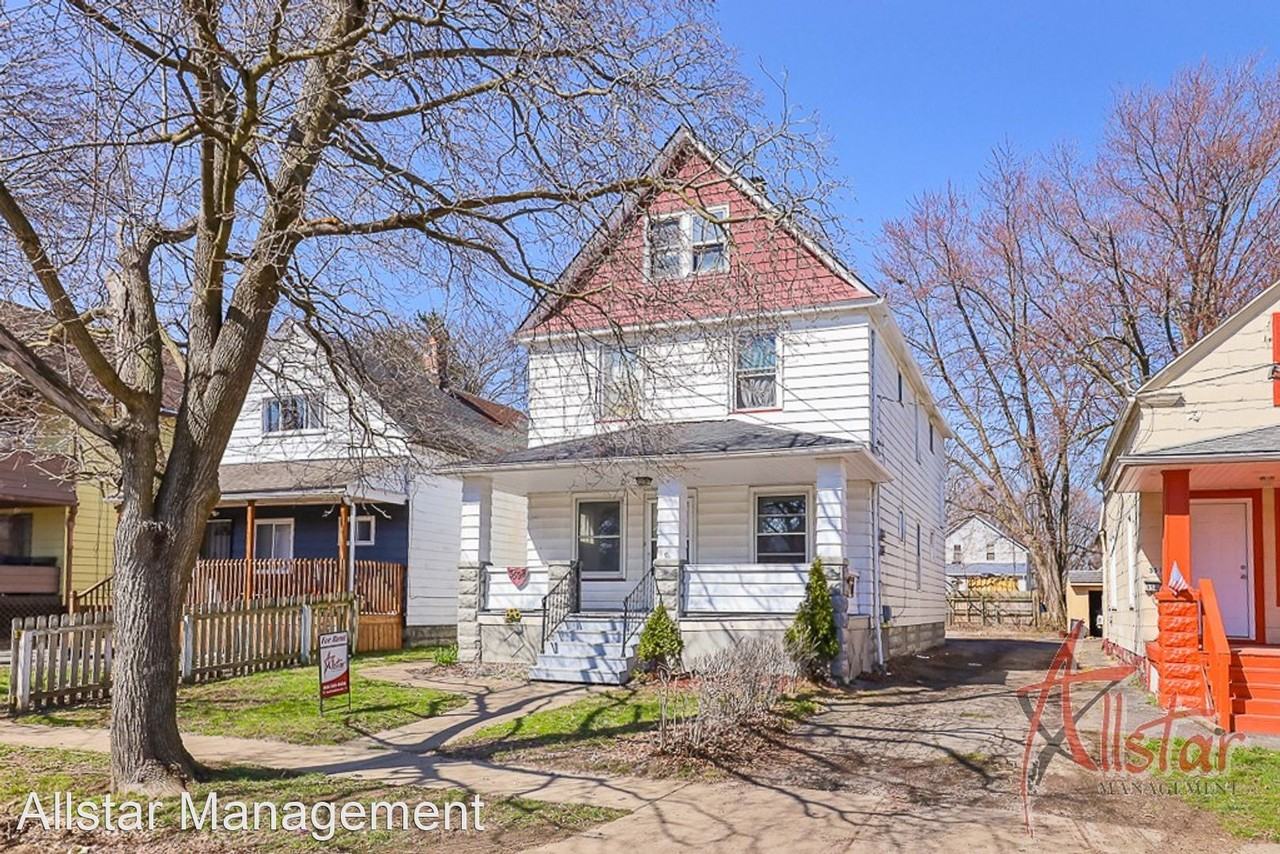 3598 W 48 St - Photo 2 of 27