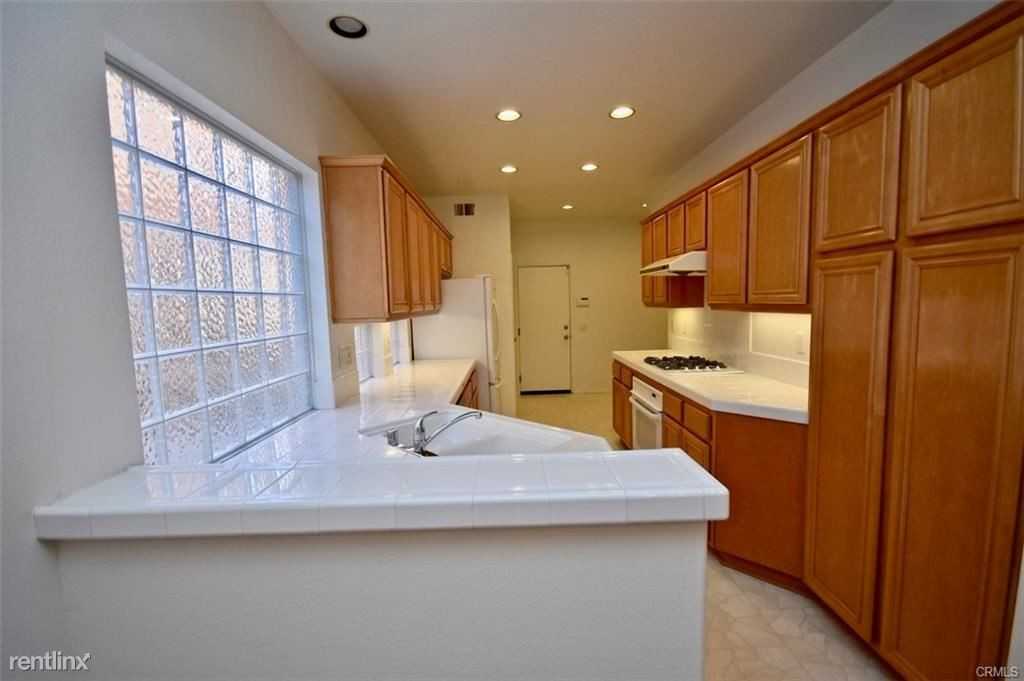 749 Paseo Westpark - Photo 3 of 10