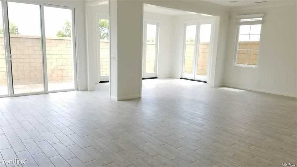 121 Velvetleaf - Photo 2 of 7