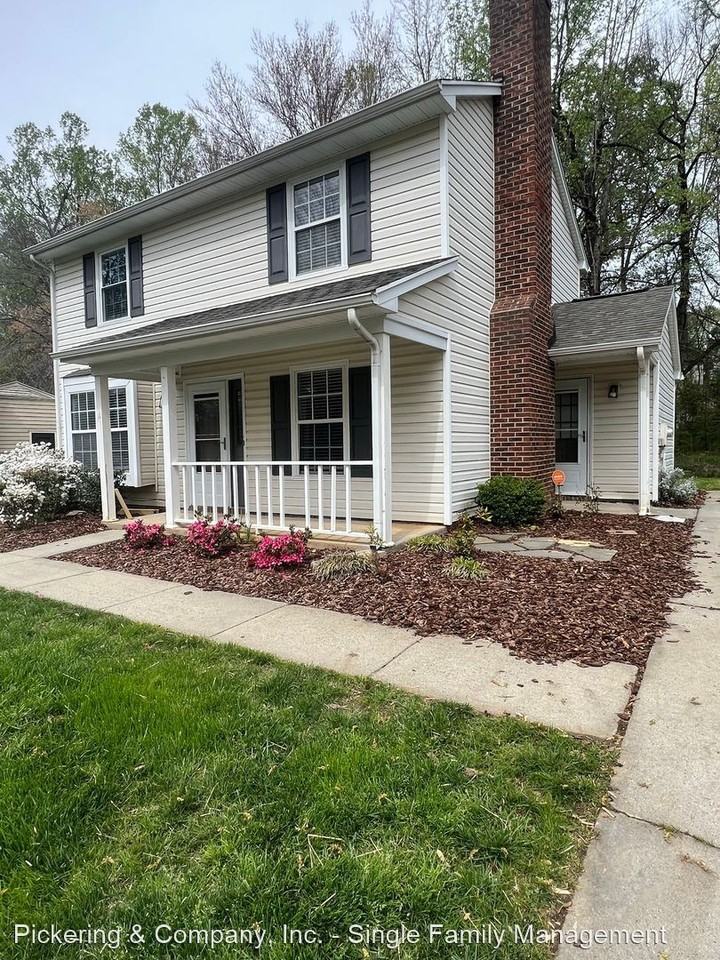 3407 Glen Hollow Rd - Photo 2 of 30