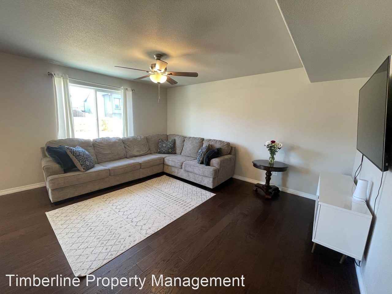 12640 Hiddenwalk Way - Photo 3 of 15