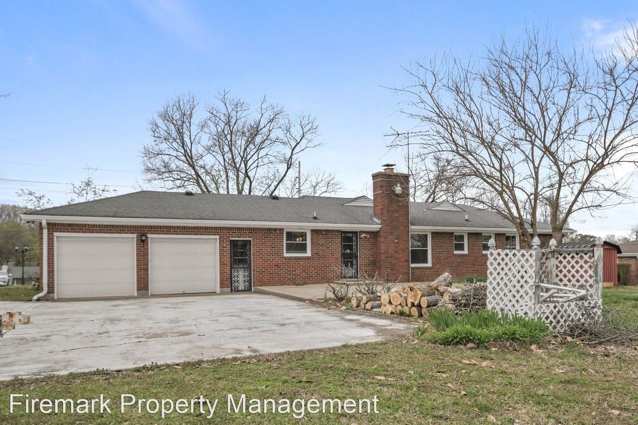 620 Ronnie Rd - Photo 2 of 29