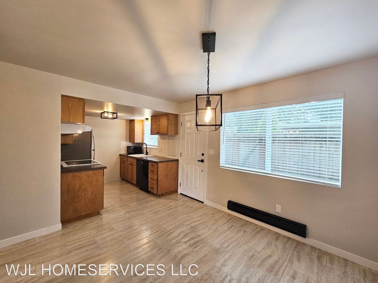 5612 123rd Ave Se - Photo 2 of 16