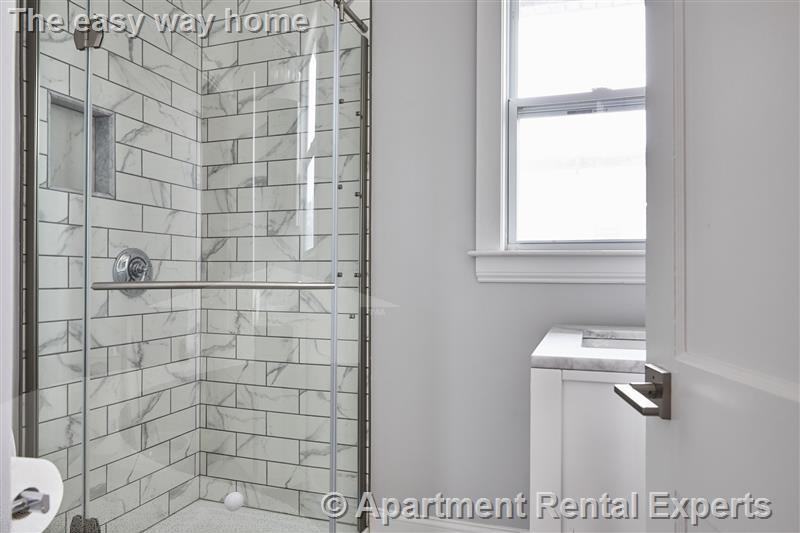 52 Mansfield St #1 - Photo 4 of 6