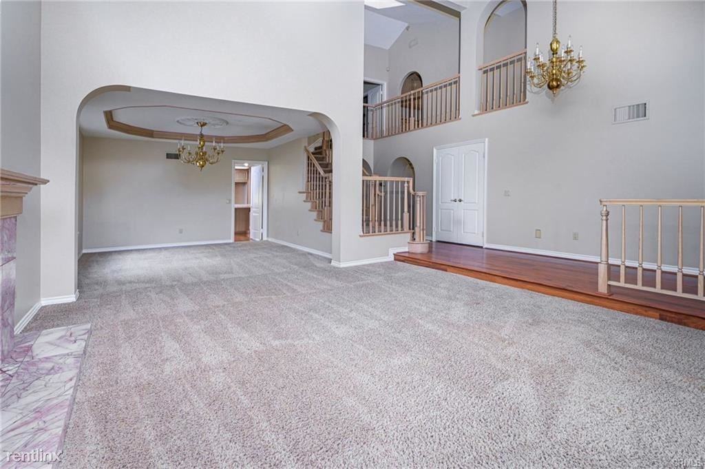 20400 Via Canarias - Photo 3 of 10