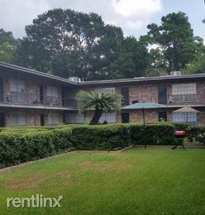 712 Pinemont Drive - Photo 2 of 4