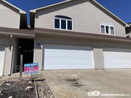 featured image of 737 Kitterman Cir