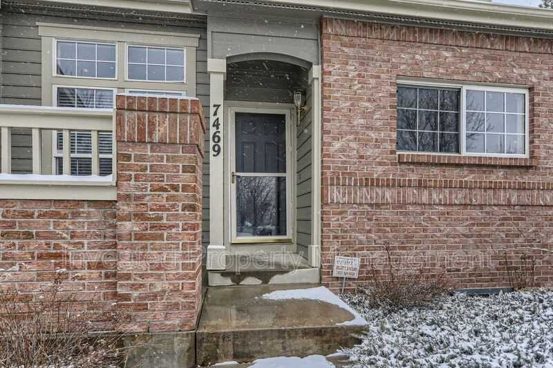 7469 E Ellsworth Ave - Photo 2 of 17