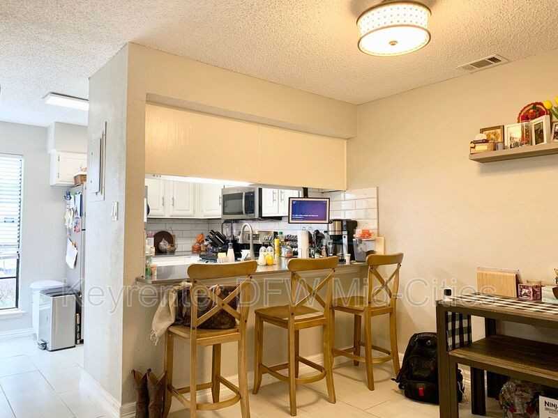 2623 Piedras - Photo 4 of 17